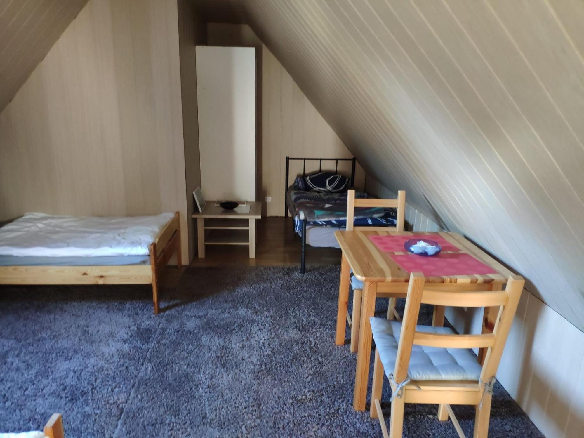 Ferienwohnung Mit 123Qm Fuer 8 Personen Mit Sehr Grossem Garten, Einfache Innen-Ausstattung لبسيا المظهر الخارجي الصورة