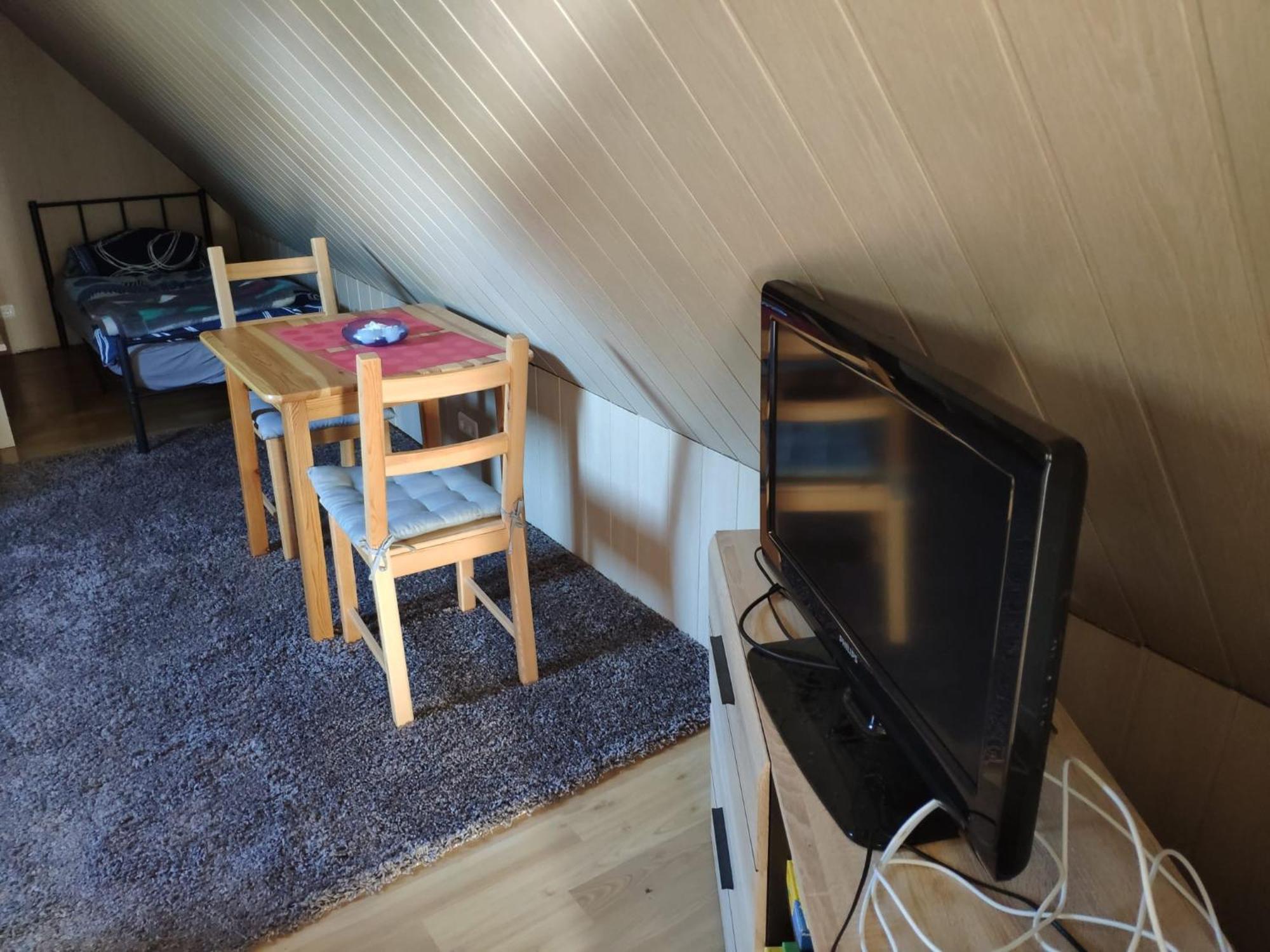 Ferienwohnung Mit 123Qm Fuer 8 Personen Mit Sehr Grossem Garten, Einfache Innen-Ausstattung لبسيا المظهر الخارجي الصورة