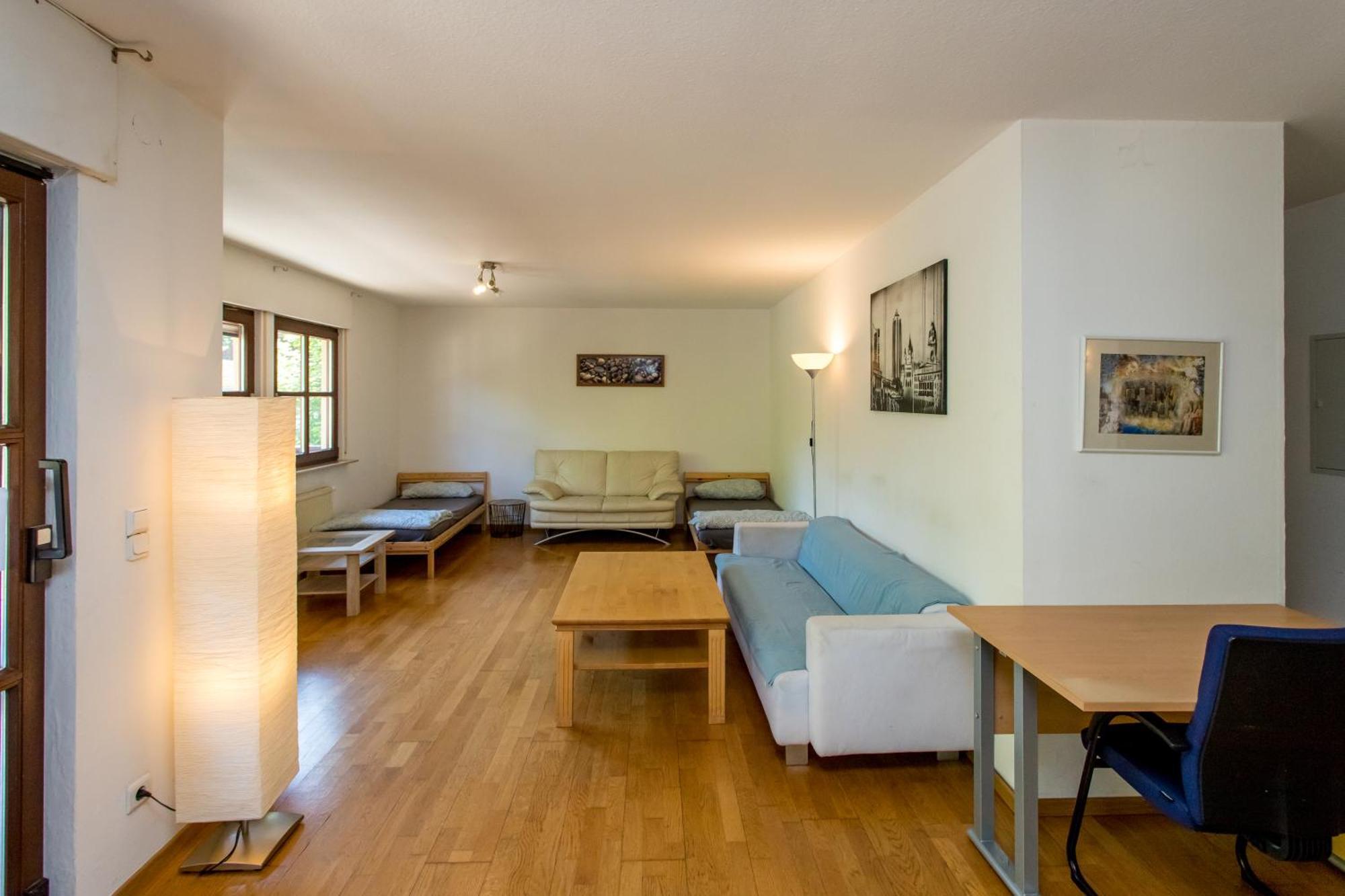 Ferienwohnung Mit 123Qm Fuer 8 Personen Mit Sehr Grossem Garten, Einfache Innen-Ausstattung لبسيا المظهر الخارجي الصورة