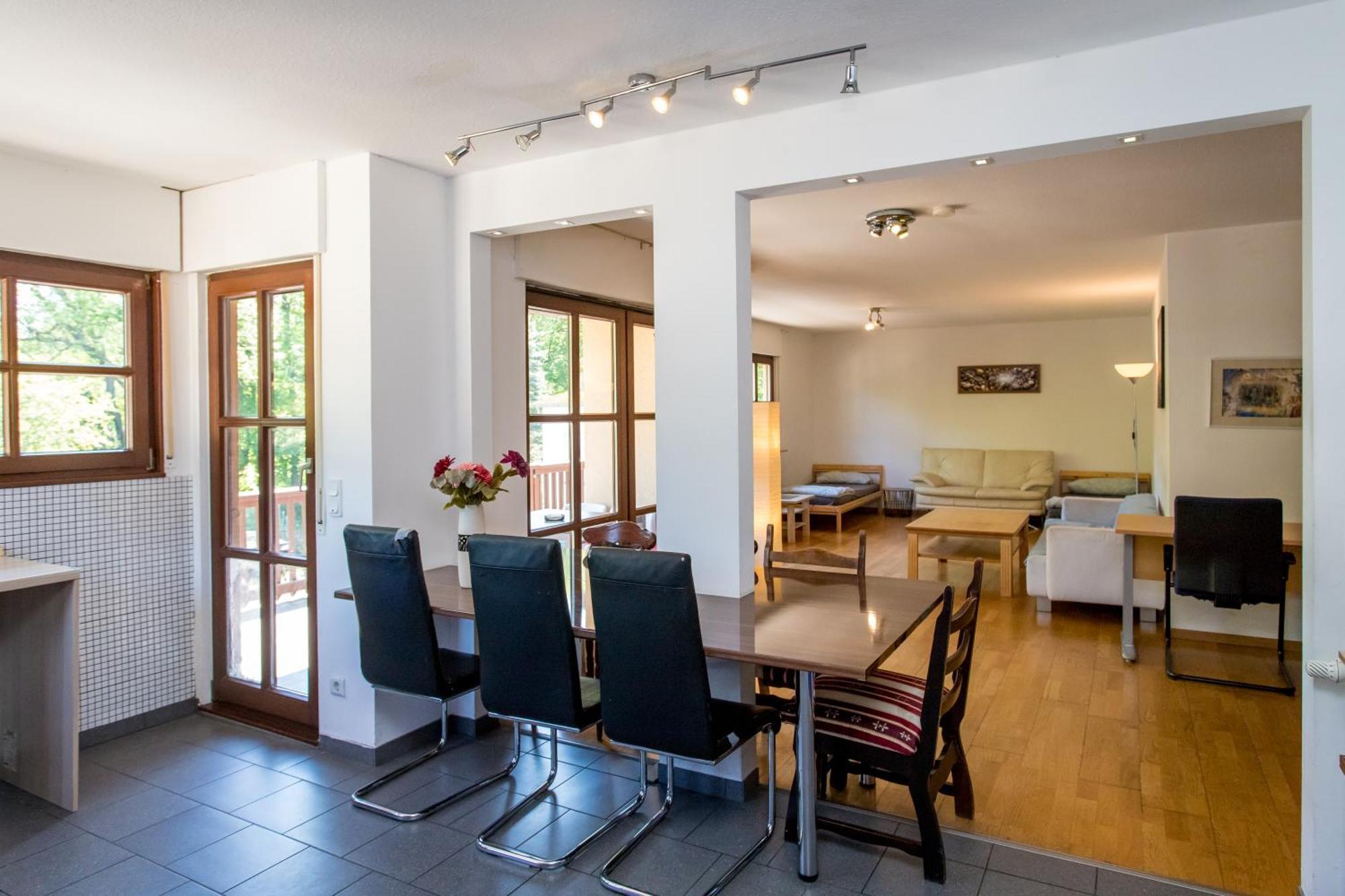 Ferienwohnung Mit 123Qm Fuer 8 Personen Mit Sehr Grossem Garten, Einfache Innen-Ausstattung لبسيا المظهر الخارجي الصورة